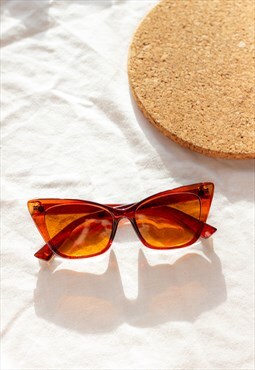 Transparent Brown Wide Classic Cat Eye Sunglasses