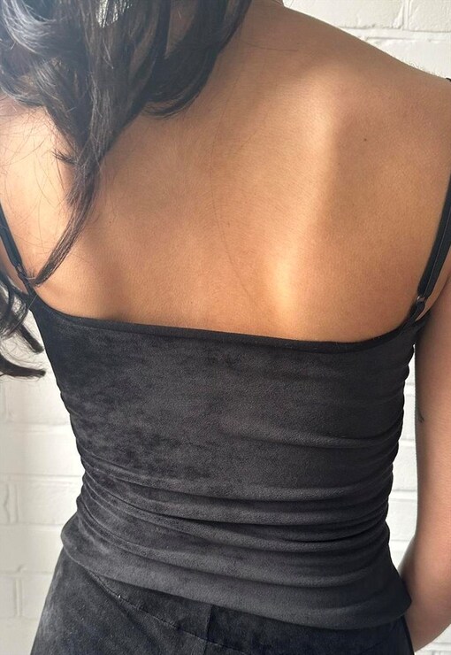 garment image