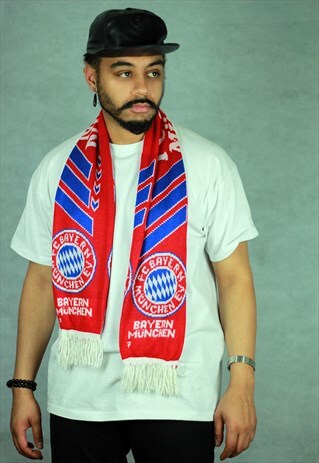 VINTAGE BAYERN MUNCHEN FOOTBALL SOCCER SCARF