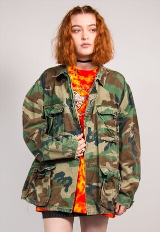 90'S VINTAGE GRUNGE CAMO JACKET