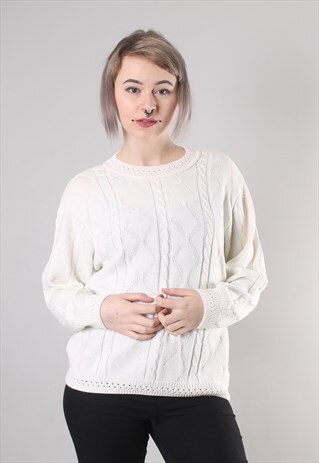 VINTAGE 80S WHITE CABLE KNIT JUMPER