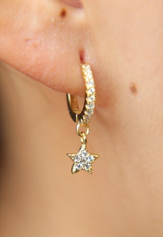 GOLD STARS HOOP EARRINGS