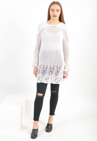 VINTAGE KNITWEAR MAXI JUMPER IN WHITE