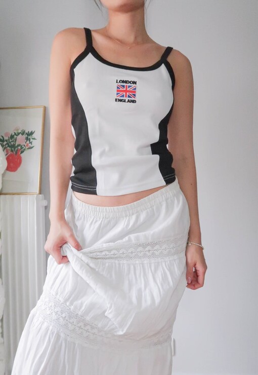 garment image