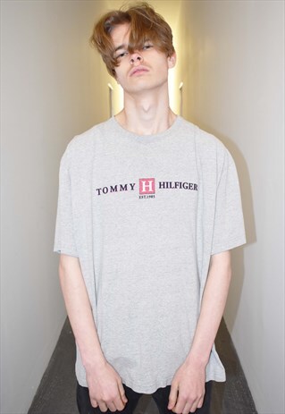 VINTAGE 90S TOMMY HILFIGER JEANS T-SHIRT