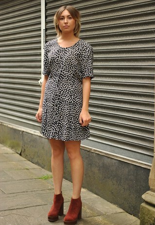 VINTAGE 90'S FLORAL DRESS