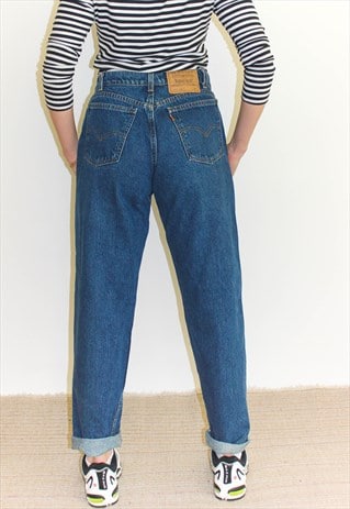 vintage levis high waisted mom jeans