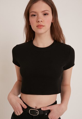 RIBBED CROP T-SHIRT - BLACK