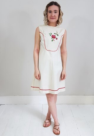VINTAGE 60'S CREAM ROSE EMBROIDERED SHIFT DRESS