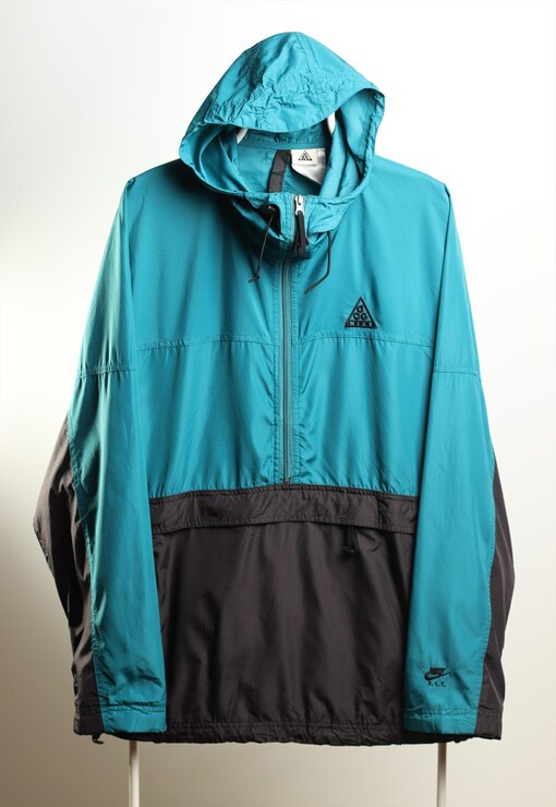 garment image