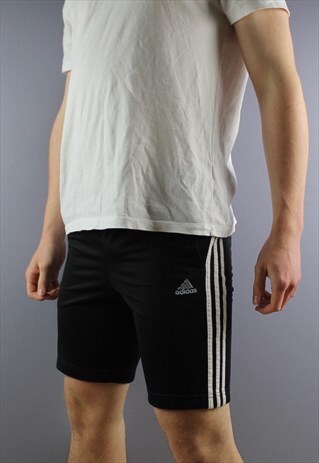 VINTAGE ADIDAS SHORTS IN BLACK WITH POCKETS, EMBROIDERED LOG
