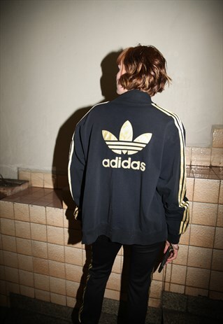 Y2K VINTAGE ADIDAS ZIP UP SWEATSHIRT WITH BIG GOLD LOGO