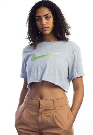 VINTAGE NIKE LOGO REWORKED CROP TOP 90S M 3.3