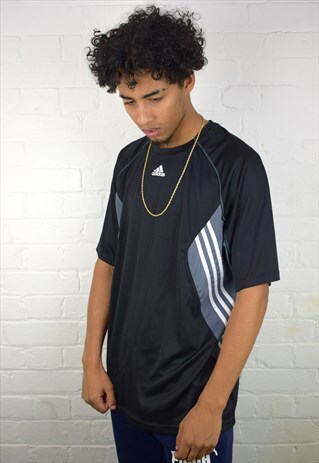 VINTAGE 90'S ADIDAS T-SHIRT