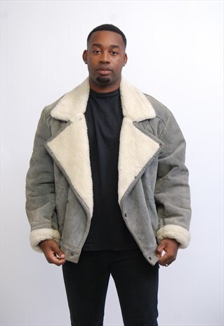 VINTAGE SHEARLING SHEEPSKIN COAT