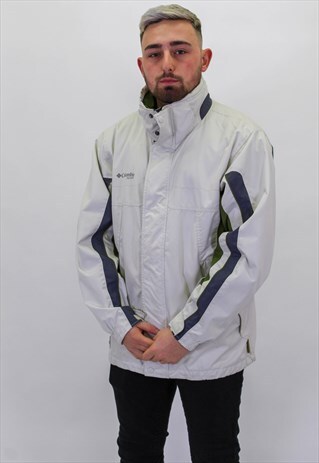 VINTAGE COLUMBIA COAT IN WHITE MEDIUM