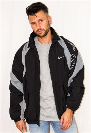 VINTAGE NIKE AIR SHELL JACKET
