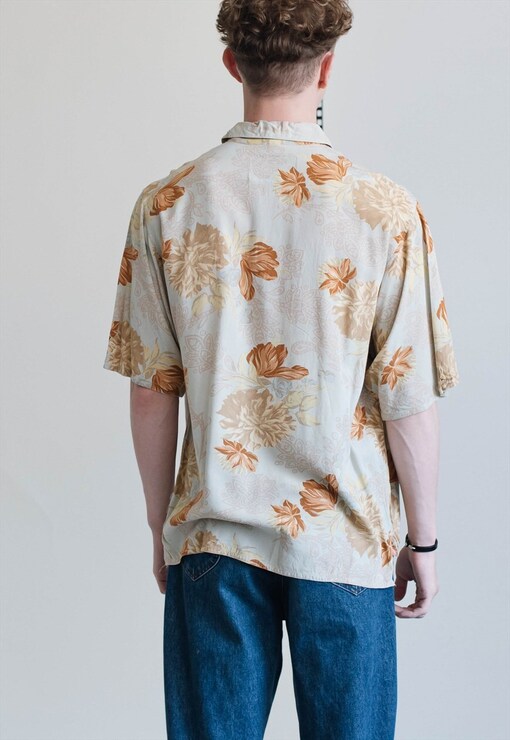 garment image