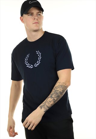 VINTAGE FRED PERRY T SHIRT NAVY