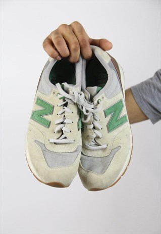 VINTAGE NEW BALANCE 996 TRAINERS