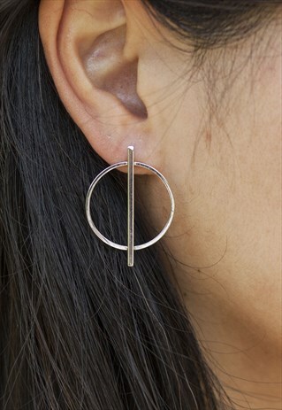 GRAPHIC ROUND SILVER EARRINGS