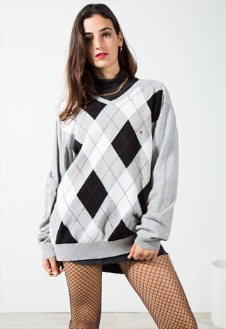 ON SALE VINTAGE 80S TOMMY HILFIGER KNITWEAR JUMPER / S0408