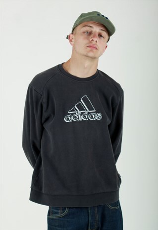 VINTAGE Y2K ADIDAS BIG LOGO SWEATSHIRT