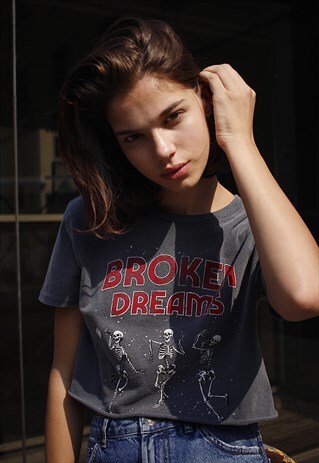 BROKEN DREAM PRINTED T-SHIRT - BLACK