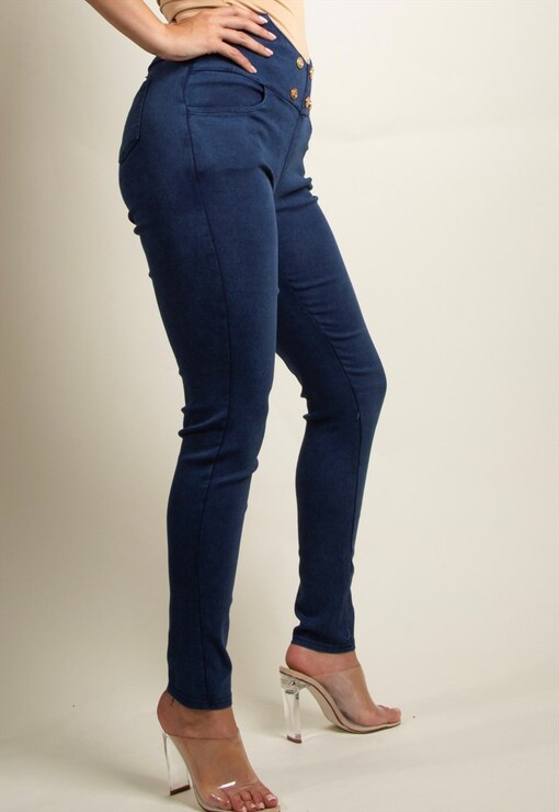 garment image