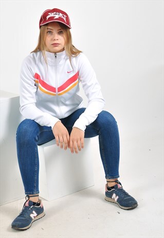 VINTAGE NIKE TRACK JACKET IN WHITE
