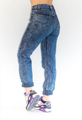 VINTAGE SUPER HIGH WAIST LEVI JEANS