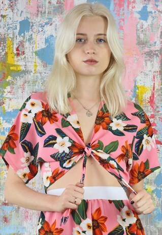 WRAP TIE TOP IN A PINK FLOWER PRINT