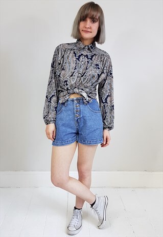 VINTAGE 90'S DENIM HIGH WAISTED SHORTS W/ METAL BUTTONS