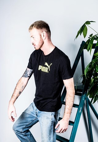 VINTAGE PUMA T-SHIRT IN BLACK WITH YELLOW LOGO PRINT