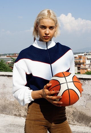 SUBDUED SPORTY HIGH NECK SWEATSHIRT