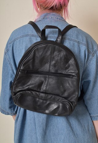 VINTAGE 90'S FAUX LEATHER BACKPACK HANDBAG BLACK