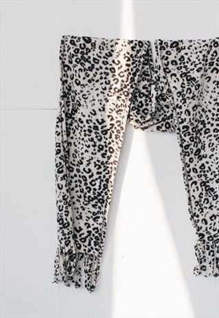 VINTAGE Y2K LONG LEOPARD PRINT FLEECE SCARF WITH TASSELS