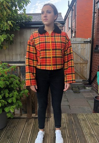 VINTAGE 90'S FLEECE CROPPED JACKET - EMBELLISHED