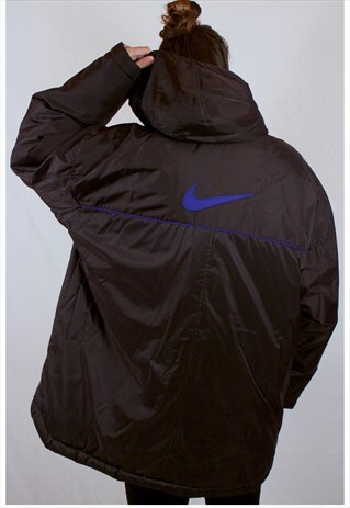 VINTAGE NIKE PUFFA JACKET