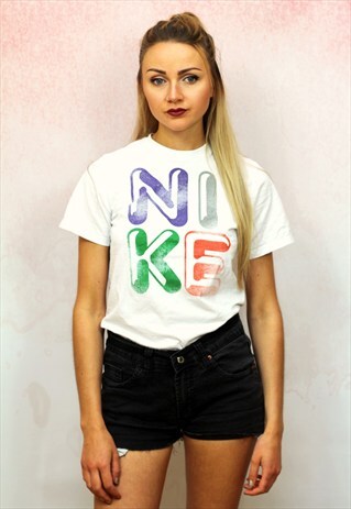 1990S VINTAGE WHITE CASUAL SPORTS T-SHIRT