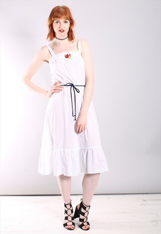 VINTAGE 70S WHITE RUFFLE EDGE FLORAL EMBROIDERED MIDI DRESS