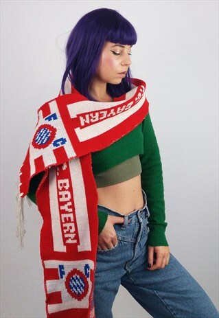 VINTAGE 90'S BAYERN MUNICH FOOTBALL KNIT SCARF
