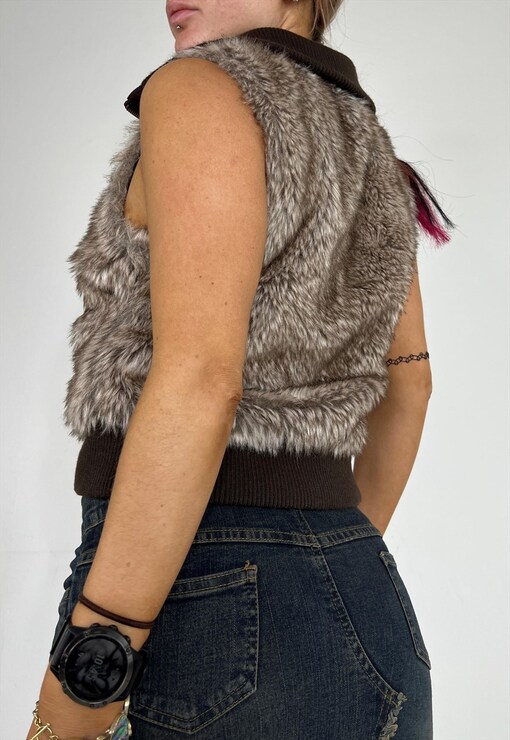 garment image