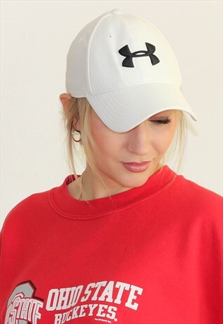 UNDER ARMOUR WHITE LOGO WAFFLE BASEBALL HAT