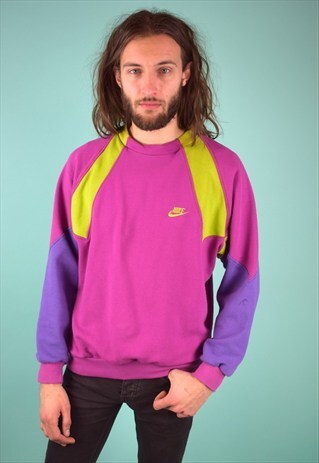 VINTAGE 90'S NIKE SWEATSHIRT