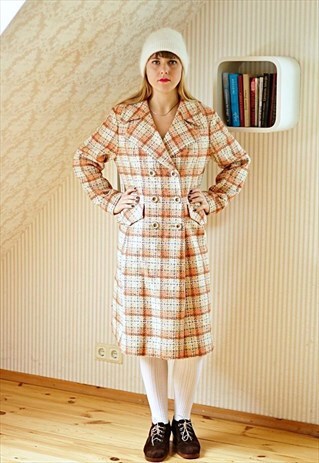 VINTAGE PEACH COAT