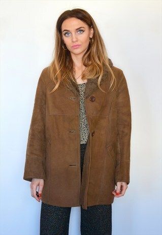 VINTAGE 1970S BROWN SHEEPSKIN SHEARLING COAT