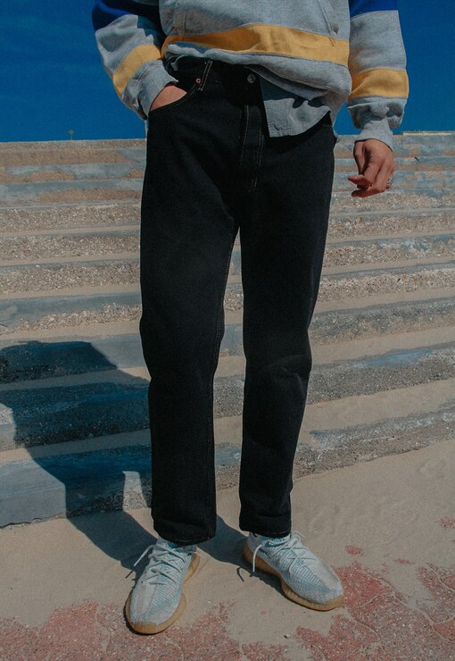 garment image