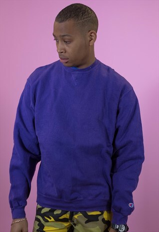 VINTAGE CHAMPION SWEATSHIRT