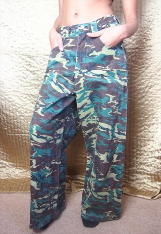 ARMY CAMEO Y2K OVERSIZE WIDE TROUSERS